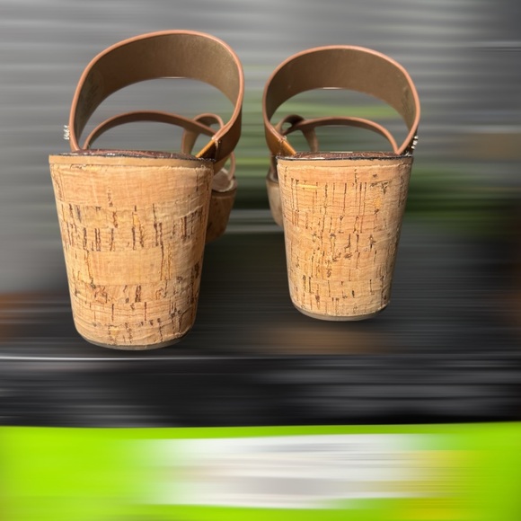 Sam Edelman - Picture 4 of 7